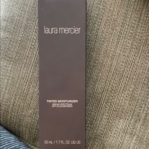 NEW, never-used Laura Mercier tinted moisturizer